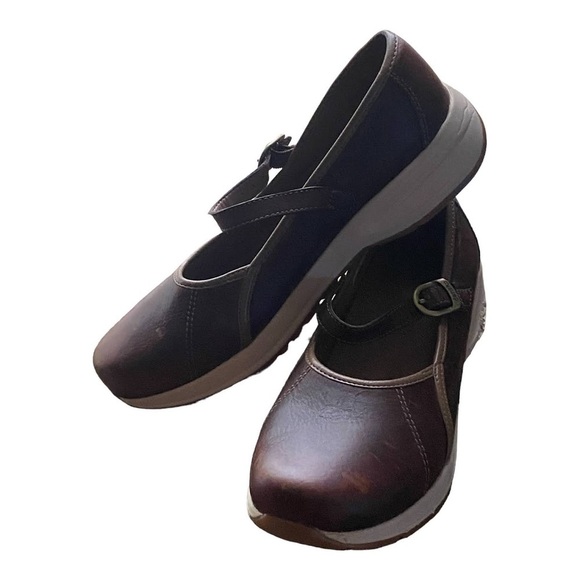 Dansko Mary Jane Clogs Slip Ons Size 40 Brown Leather Business Casual Work Shoes - Picture 11 of 12